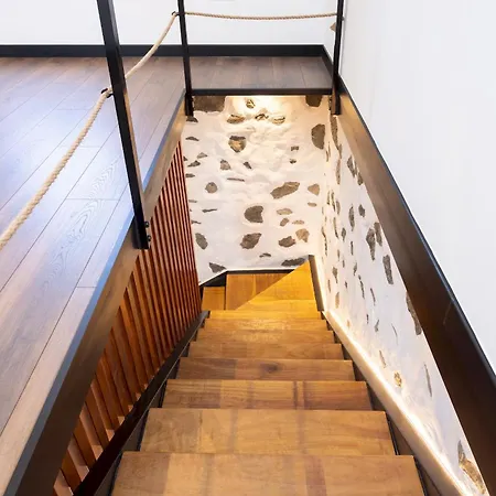 Alpesi faház Home2book Rustic Stone Haven With Terrace La Guancha