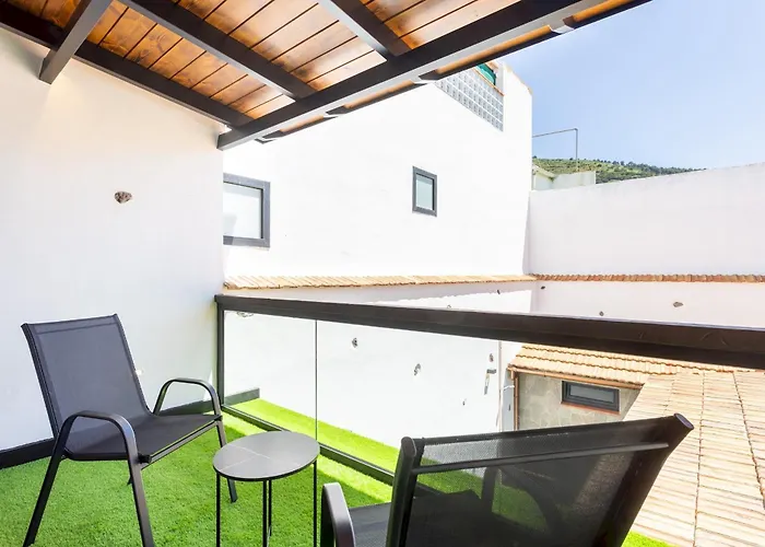 شاليه Home2book Rustic Stone Haven With Terrace