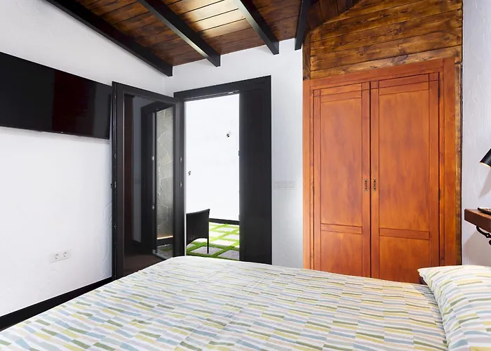 Home2book Rustic Stone Haven With Terrace La Guancha